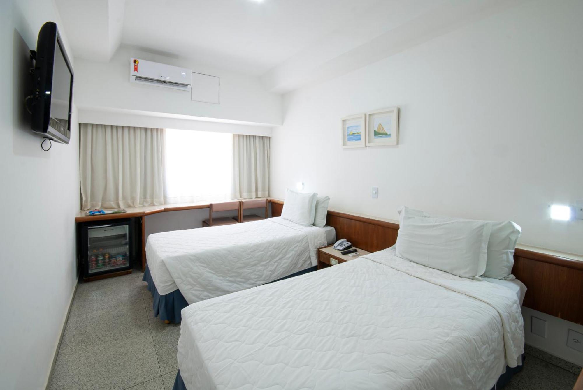 Hotel Bandeirantes Rio de Janeiro Exterior photo